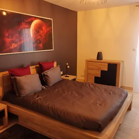 Grand T3 85 M2 Situé à 15 Min à Pied Des Plages Appartement Le Pradet