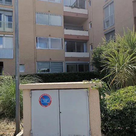 Apartment Grand T3 85 M2 Situe A 15 Min A Pied Des Plages